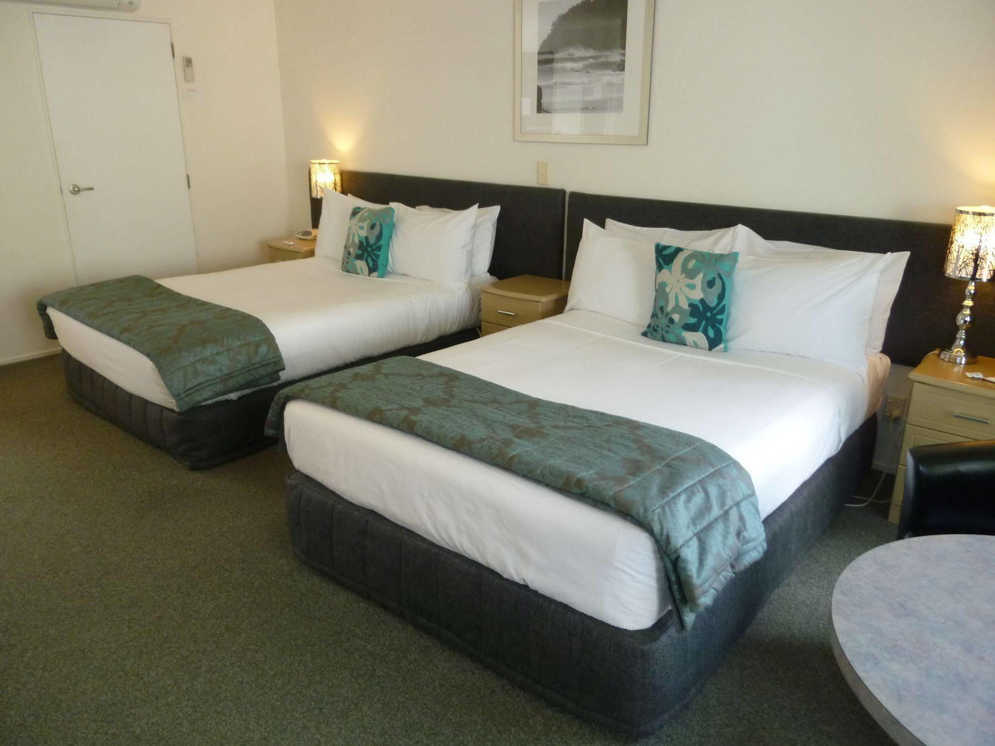 Baywatch Motor Inn Mount Maunganui Exterior foto