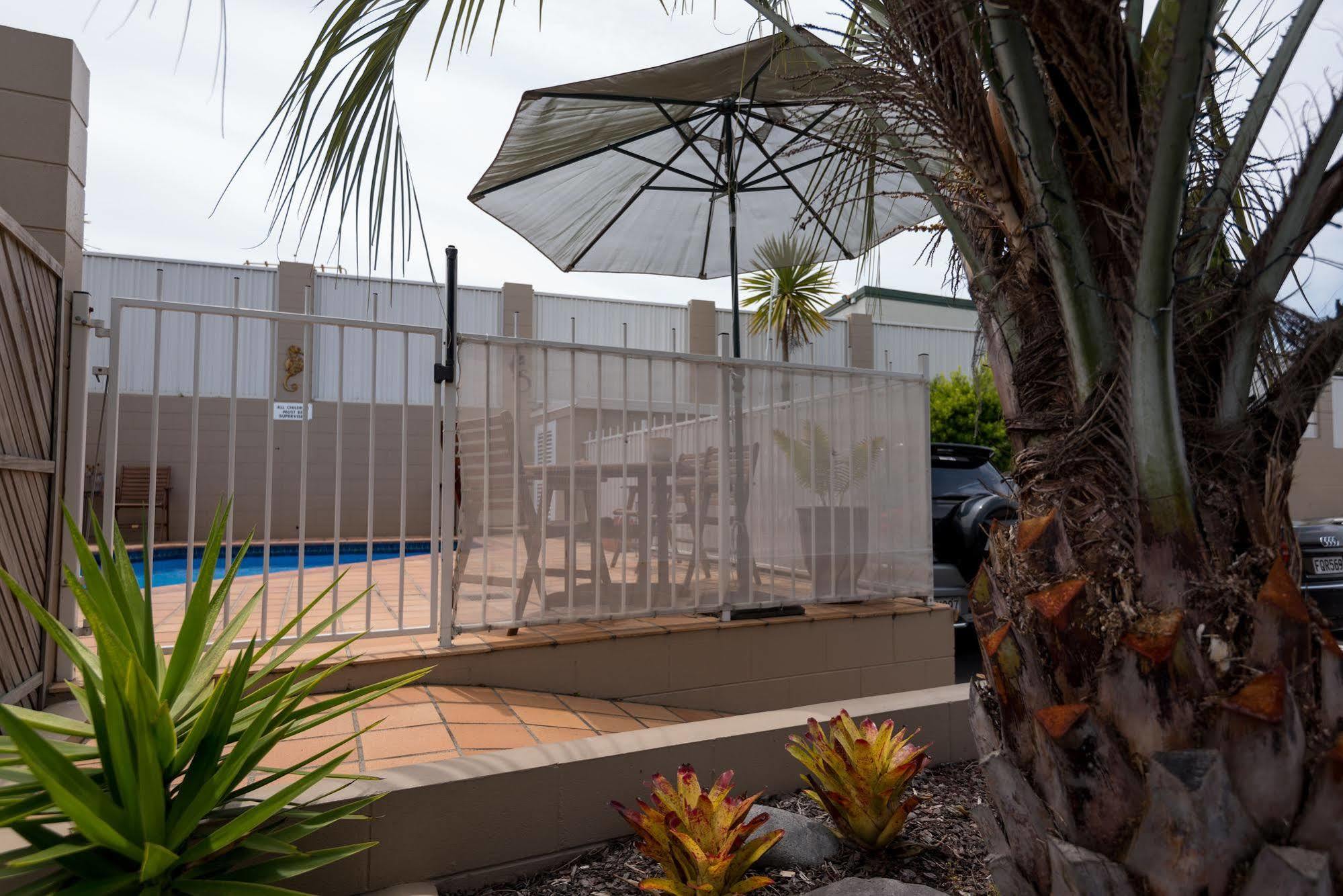 Baywatch Motor Inn Mount Maunganui Exterior foto